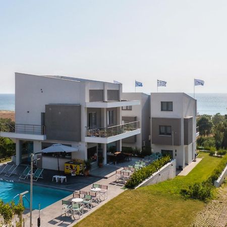 Heraclea Luxury Suites Nea Irakleia Extérieur photo