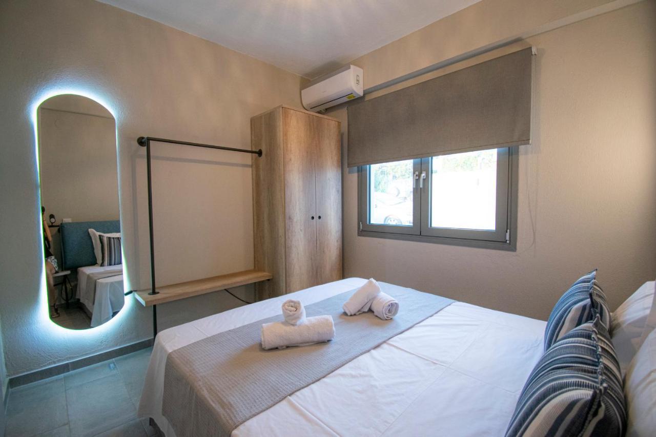 Heraclea Luxury Suites Nea Irakleia Extérieur photo