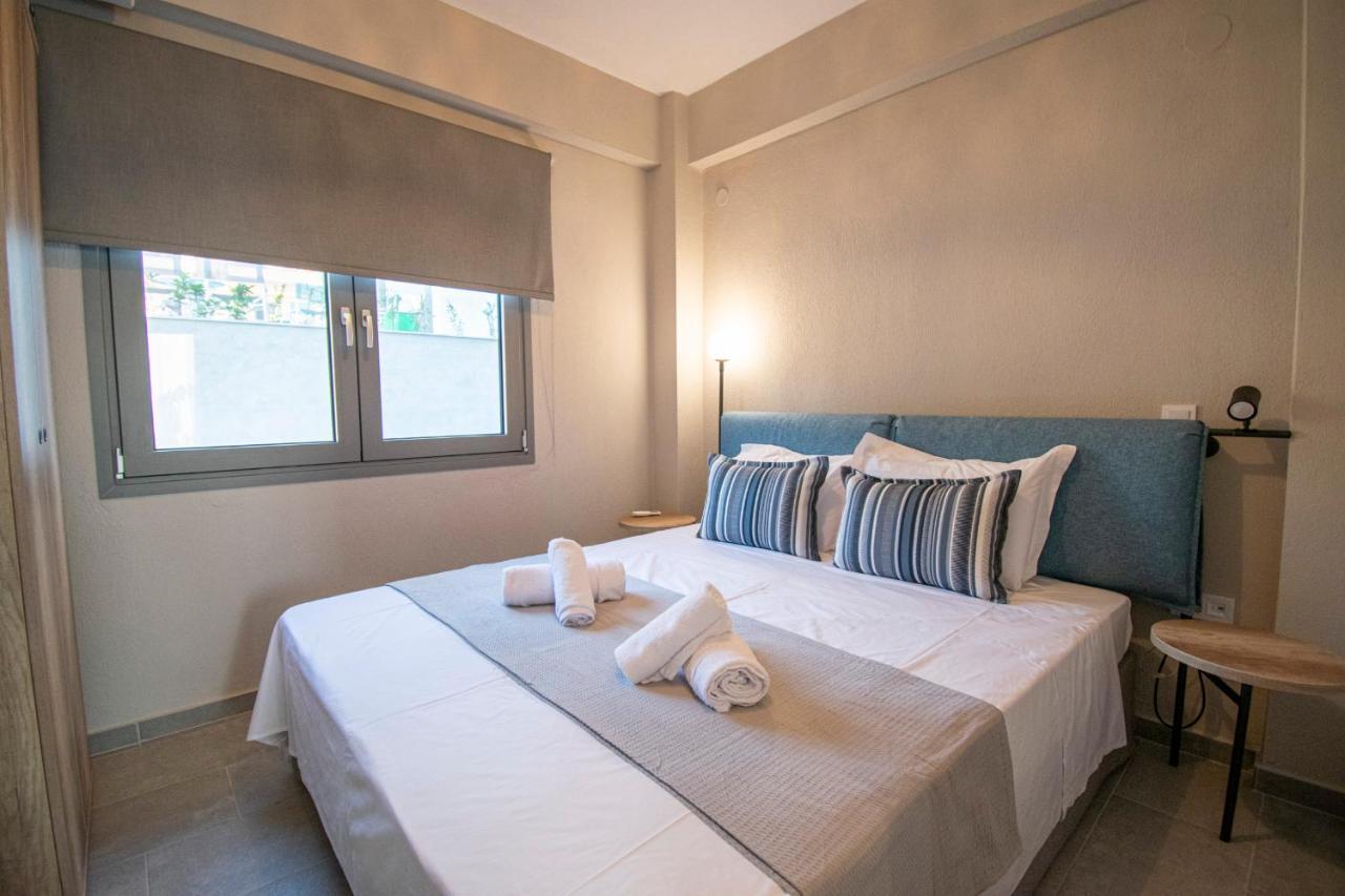 Heraclea Luxury Suites Nea Irakleia Extérieur photo